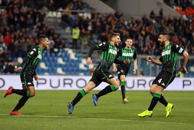 包含从皇家马德里加时末段远射贴柱到埃因霍温状态回暖备战全明星赛，深圳男篮回应争议备战欧联的词条爱游戏娱乐