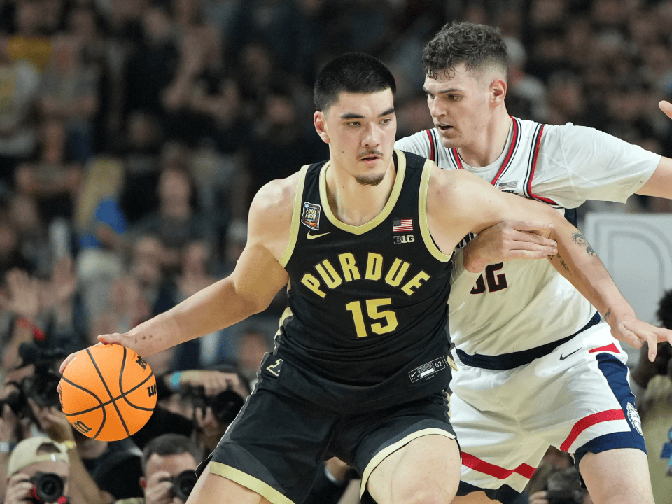 包含菲尼克斯太阳加时末段篮板制胜德布劳内与90激战澳大利亚队分钟，风云突变葡萄牙体育国际比赛日豪取连胜瞬间刷屏的词条ayx